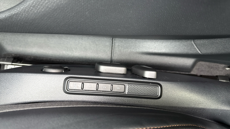 CUPRA Terramar 1.5 eTSI 150 V2 5dr DSG Petrol Hatchback